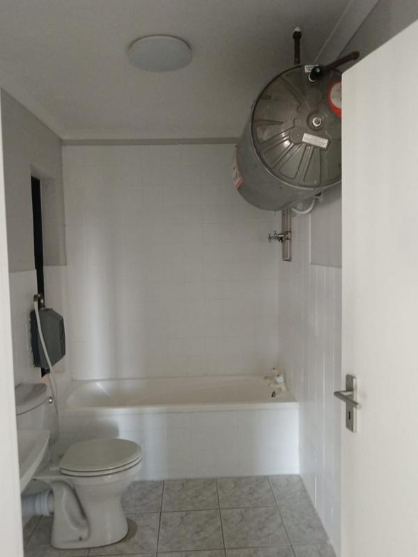 To Let 2 Bedroom Property for Rent in Brackenfell Western Cape
